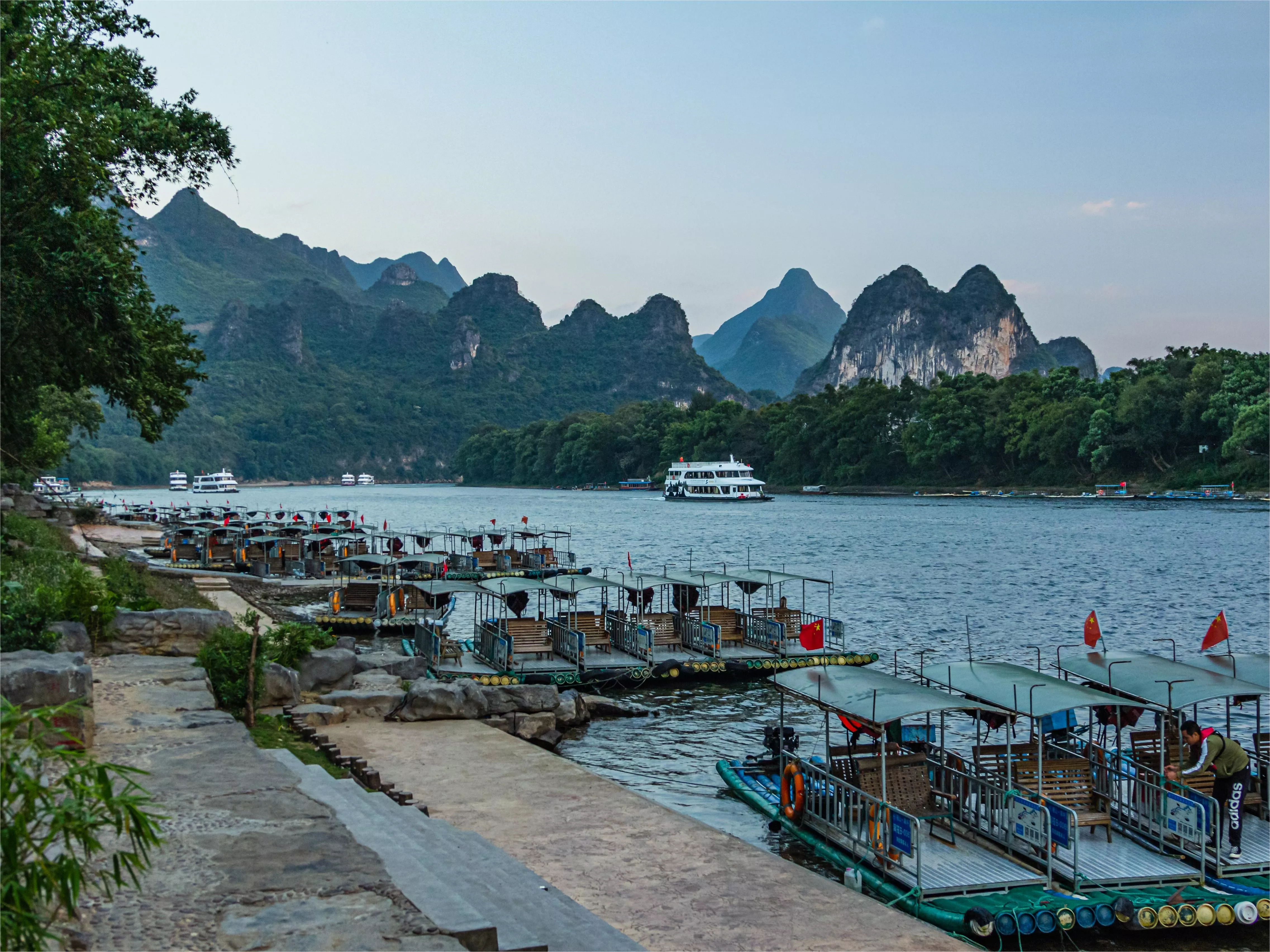 智慧工地,智慧巡检,智慧校园,智慧办公,智慧社区 ,智慧园区,智慧养护,智慧物联,东揽,人工智能